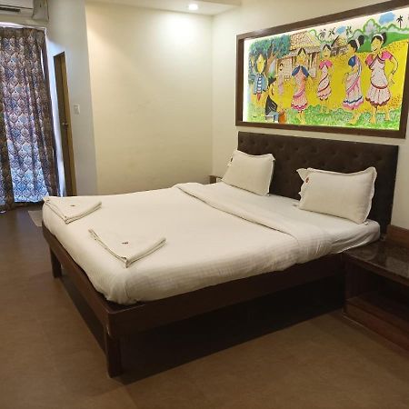 Ronaldos Old Goa Hotel Panaji Luaran gambar